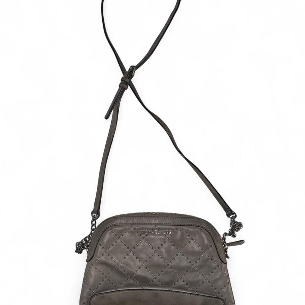 Michael Michael Kors Microstud Cindy Crossbody – Pearl Grey